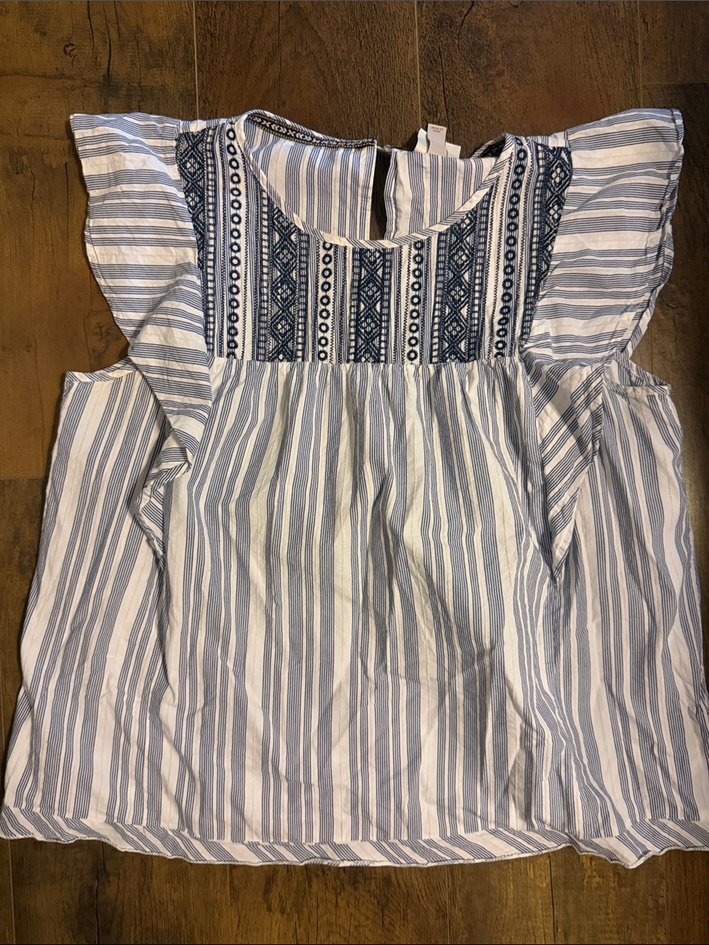 Knox Rose Striped Embroidered Flutter-Sleeve Tunic in Blue and White
